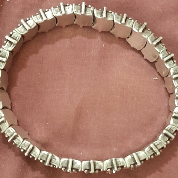 Pink Rhinestone and Silver Stretch Bracelet - Picture 5 of 5